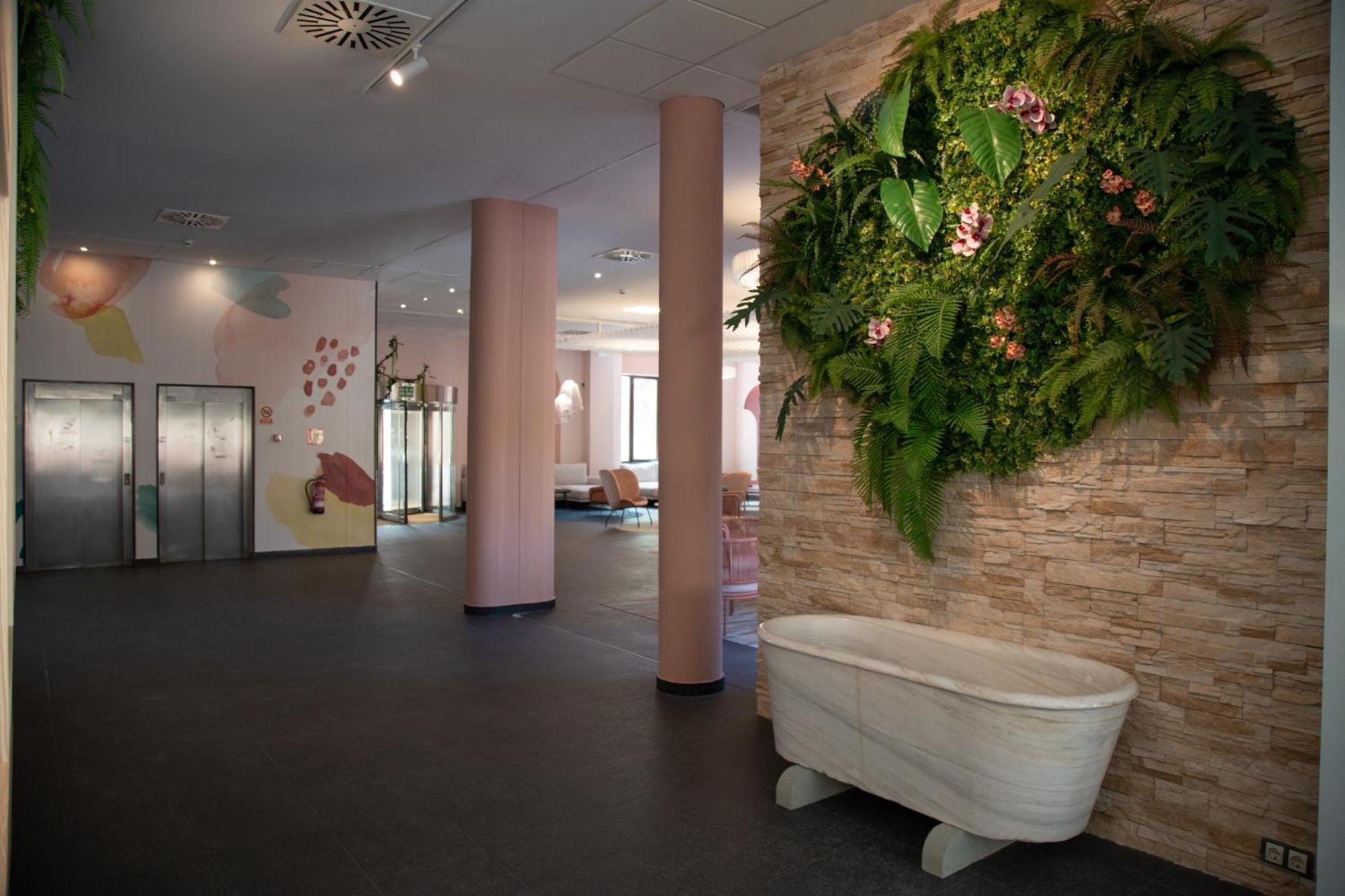 Real Balneario Carlos Iii Hotel